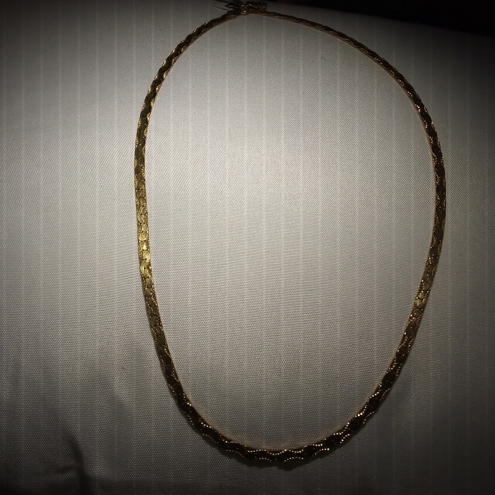 Vintage beautiful Sterling Silver necklace vermeil gold in color